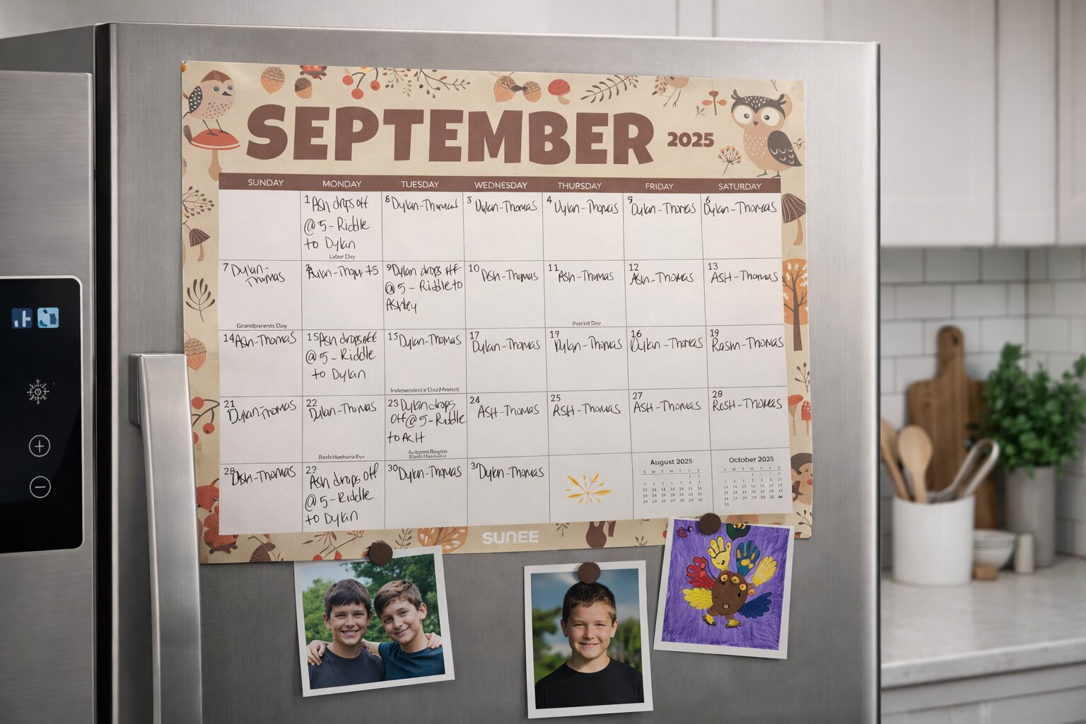 sunee-magnetic-fridge-calendar-real-life-setup-2